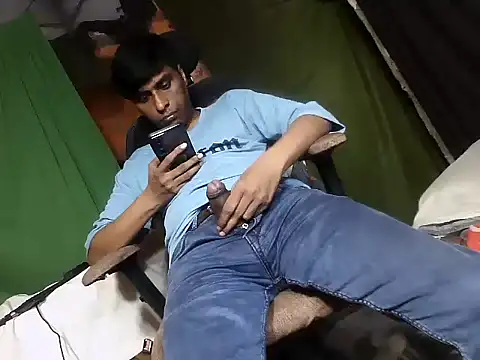 Snapshot of desiboy1101 chatting on November 2025 06:05:01 AM desiboy1101 online show from November 2025 06:05:01 AM