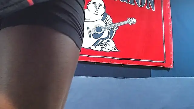 iBreakHeartz online show from January 2025 07:28:02 PM