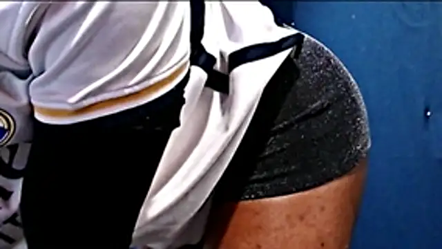 iBreakHeartz online show from November 2025 07:41:02 PM