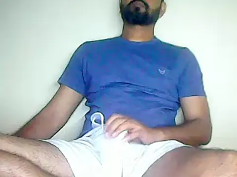 Snapshot of LifeLineSL chatting on February 2025 05:29:02 PM LifeLineSL online show from February 2025 05:29:02 PM