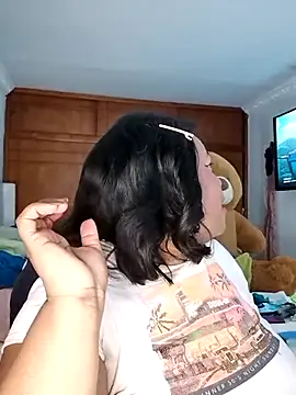 Snapshot of Daddys_girl1 chatting on September 2025 12:43:01 AM Daddys girl1 online show from September 2025 12:43:01 AM