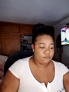 Snapshot of Daddys_girl1 chatting on November 2025 06:33:01 AM Daddys girl1 online show from November 2025 06:33:01 AM