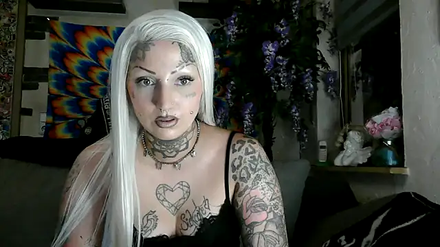 RoxxyInk online show from September 2025 09:26:01 PM