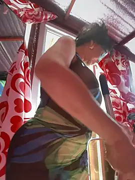 sweetieme online show from February 2026 02:42:02 AM