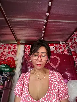 sweetieme online show from March 2026 03:32:01 AM