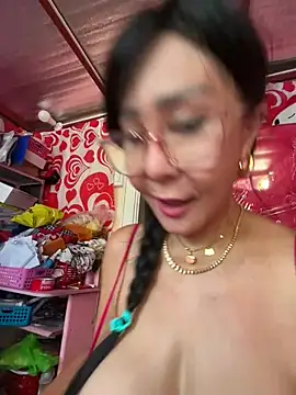 Snapshot of sweetieme chatting on June 2026 01:54:01 AM sweetieme online show from June 2026 01:54:01 AM