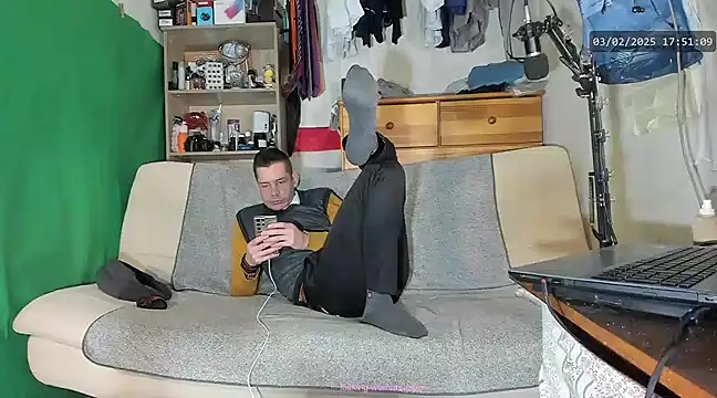 viraglaci18xh online show from February 2025 04:52:01 PM