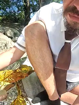 viraglaci18xh online show from May 2026 01:40:02 PM