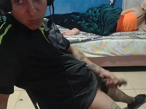 ElliotVqz182 online show from July 2026 07:05:02 AM