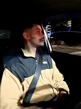 Snapshot of doodosantoss chatting on November 2025 06:50:01 AM doodosantoss online show from November 2025 06:50:01 AM