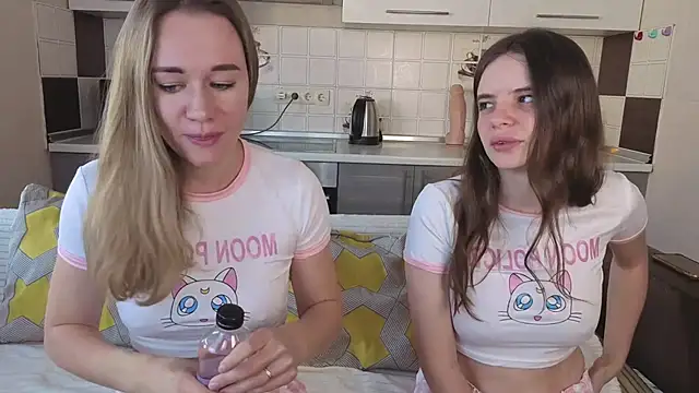 Naughty Alice online show from November 2025 06:12:01 AM