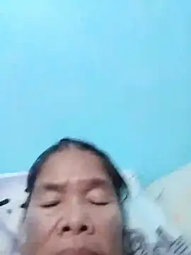 sexylizzy4u online show from January 2026 02:33:02 PM