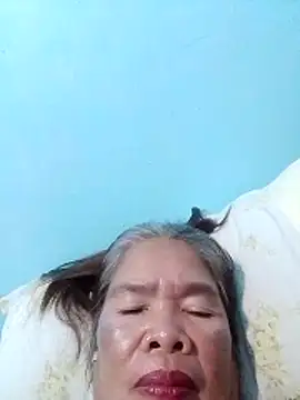 sexylizzy4u online show from March 2026 12:08:01 PM