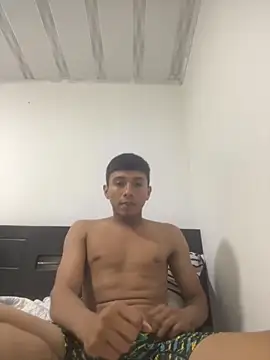 Snapshot of Thiagoo_Frost chatting on October 2025 02:04:02 AM Thiagoo Frost online show from October 2025 02:04:02 AM