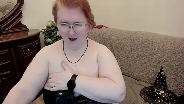 Snapshot of leiamillersonn chatting on November 2025 08:16:02 AM leiamillersonn online show from November 2025 08:16:02 AM