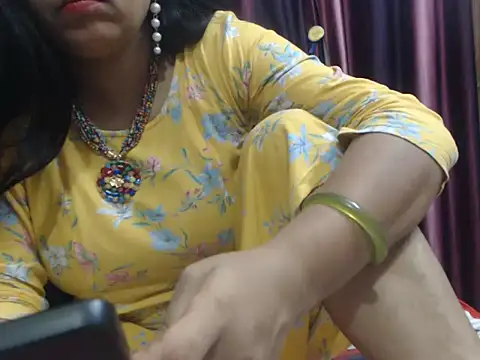 Snapshot of prettyindiandoll chatting on August 2026 06:16:02 AM prettyindiandoll online show from August 2026 06:16:02 AM