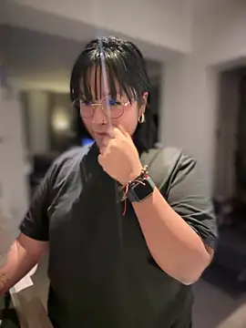 Snapshot of DannaaMeliza chatting on December 2024 06:13:01 PM DannaaMeliza online show from December 2024 06:13:01 PM