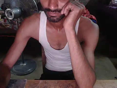 Snapshot of ThethunderPo chatting on June 2026 11:47:02 AM ThethunderPo online show from June 2026 11:47:02 AM