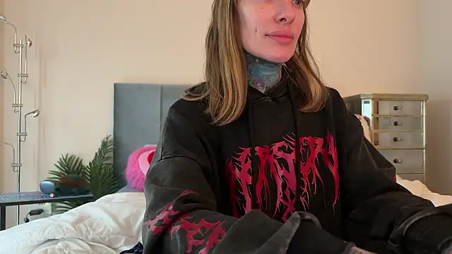 Snapshot of airgeadx chatting on February 2026 07:12:01 PM airgeadx online show from February 2026 07:12:01 PM