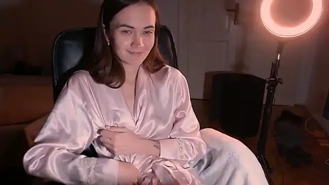 EvelynGG online show from January 2025 09:55:02 AM