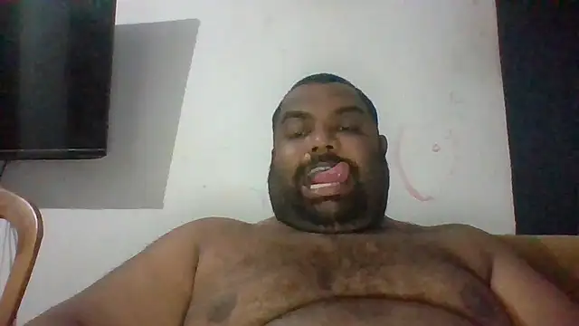 Snapshot of FatCockBoySL chatting on June 2026 06:11:01 PM FatCockBoySL online show from June 2026 06:11:01 PM