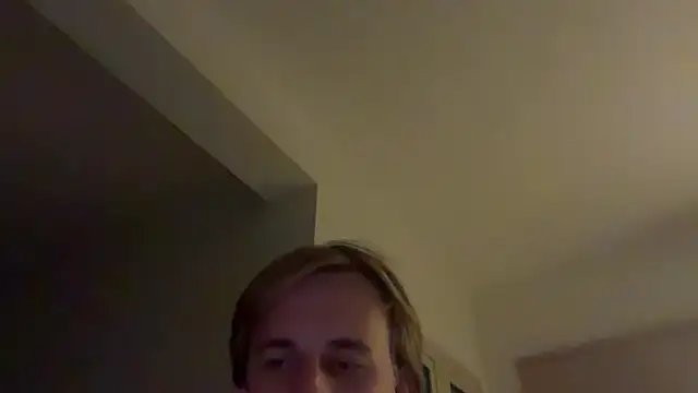 Snapshot of Sunning2 chatting on November 2025 11:14:02 PM Sunning2 online show from November 2025 11:14:02 PM