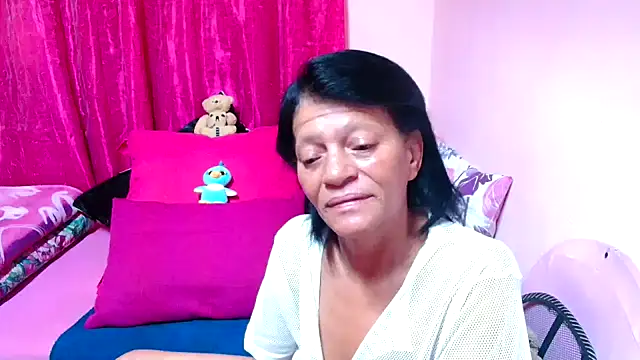 SLUTTYROXY online show from December 2025 06:21:01 AM