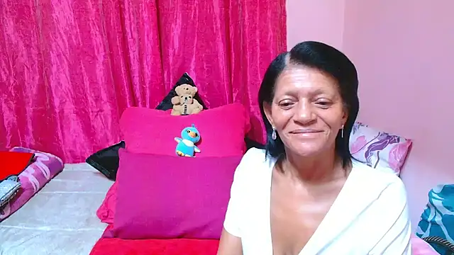 SLUTTYROXY online show from January 2026 06:22:02 PM