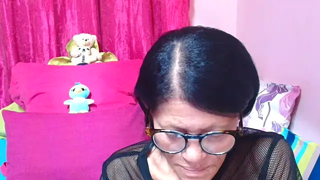 SLUTTYROXY online show from February 2026 05:52:01 PM