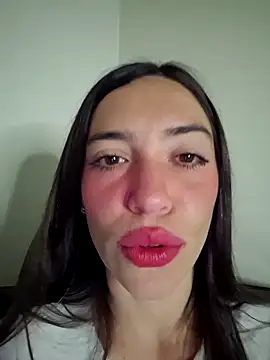 loveuu-bae online show from February 2026 02:11:01 AM