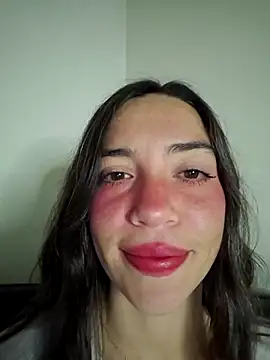 loveuu-bae online show from March 2026 03:33:01 AM