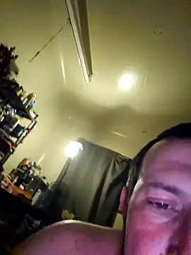 Snapshot of UncutHammer69 chatting on January 2025 09:11:02 AM UncutHammer69 online show from January 2025 09:11:02 AM