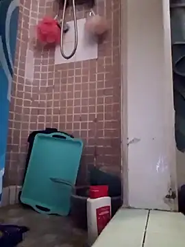 Snapshot of UncutHammer69 chatting on February 2025 10:14:02 PM UncutHammer69 online show from February 2025 10:14:02 PM