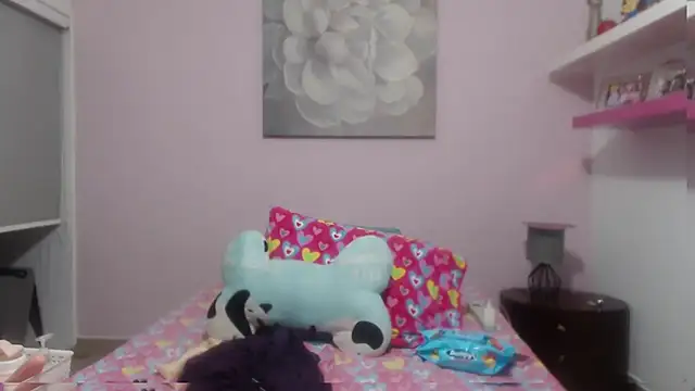 CindyCrawford online show from March 2025 03:23:02 AM