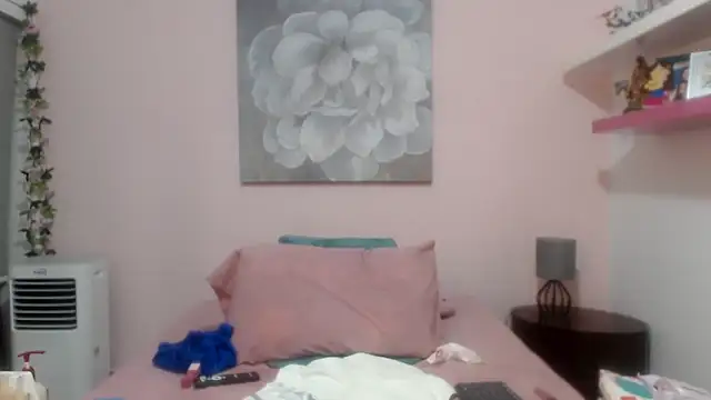 CindyCrawford online show from April 2026 03:28:02 AM