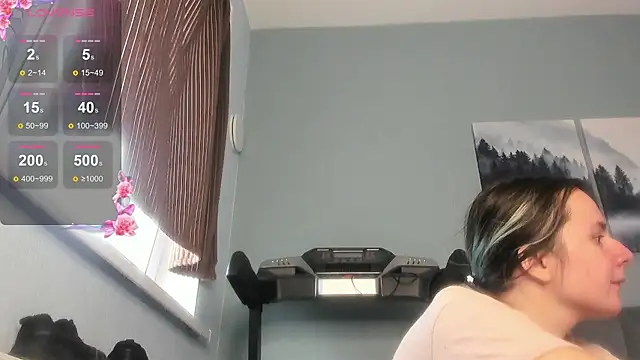 Snapshot of MilaniaCute chatting on October 2025 09:21:01 AM MilaniaCute online show from October 2025 09:21:01 AM