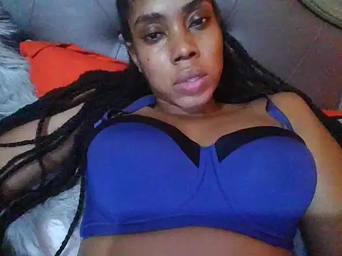 Snapshot of HONEYSWEETS_LIVE chatting on January 2025 03:13:01 AM HONEYSWEETS LIVE online show from January 2025 03:13:01 AM