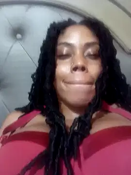 Snapshot of HONEYSWEETS_LIVE chatting on March 2025 05:38:02 AM HONEYSWEETS LIVE online show from March 2025 05:38:02 AM