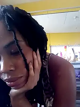 Snapshot of HONEYSWEETS_LIVE chatting on March 2025 09:45:01 PM HONEYSWEETS LIVE online show from March 2025 09:45:01 PM