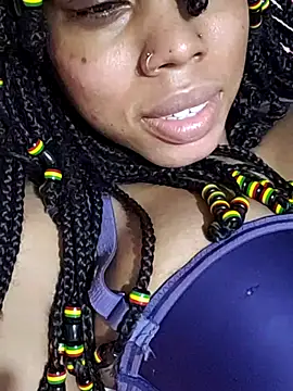 Snapshot of HONEYSWEETS_LIVE chatting on November 2025 09:08:02 AM HONEYSWEETS LIVE online show from November 2025 09:08:02 AM