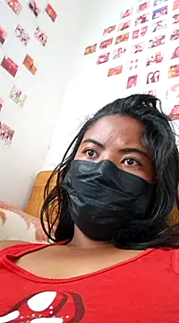 Snapshot of Artinah22 chatting on January 2025 03:38:02 AM Artinah22 online show from January 2025 03:38:02 AM