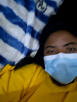 Snapshot of Artinah22 chatting on October 2025 06:19:01 PM Artinah22 online show from October 2025 06:19:01 PM