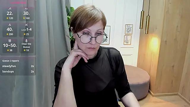 Snapshot of Paris_Cherry chatting on March 2025 04:35:02 PM Paris Cherry online show from March 2025 04:35:02 PM