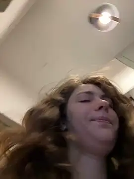 MariiD online show from December 2024 07:09:01 AM