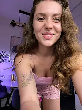 MariiD online show from January 2025 04:29:02 PM