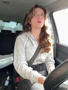 MariiD online show from April 2026 07:31:01 AM