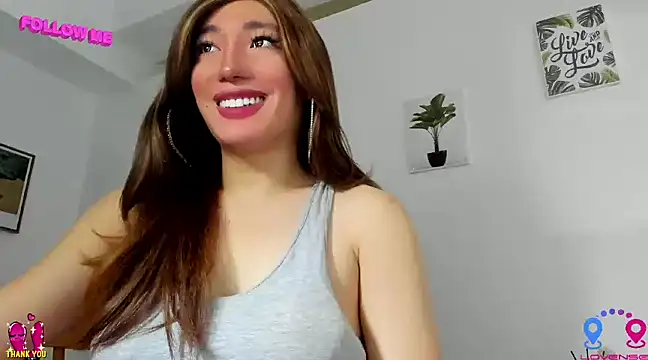 Snapshot of hottycrishina chatting on January 2025 08:17:01 AM hottycrishina online show from January 2025 08:17:01 AM