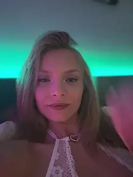 AnastasiaAniess online show from January 2025 08:28:02 PM