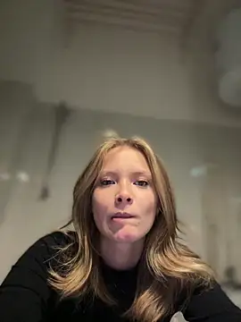 AnastasiaAniess online show from January 2025 04:00:02 PM