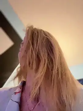 AnastasiaAniess online show from February 2025 09:37:01 PM